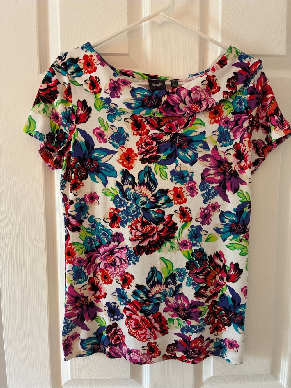 Rafaella White Floral Short-Sleeve Scoop Neck Top